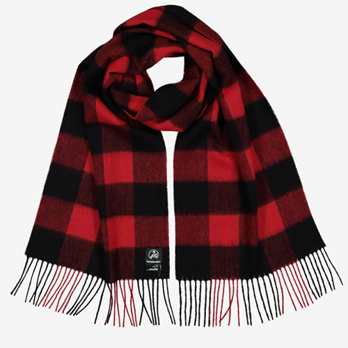 Close-Up of Soft Merino Wool Fabric Texture on Unisex Scarf for Cold Weather