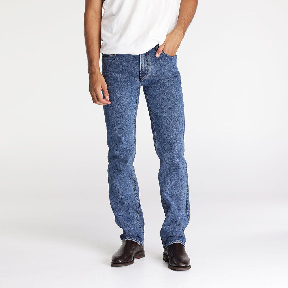 Stonewash and textured durable stretch denim fabric detail on Riders by Lee Men's Classic Straight Jeans for everyday comfort.
