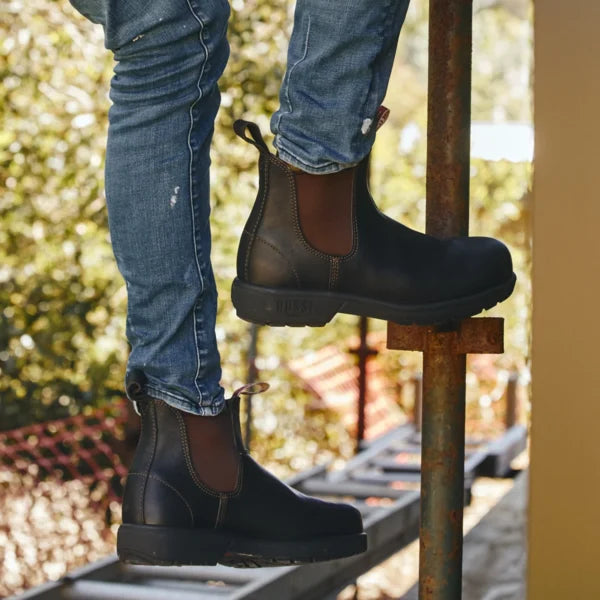 Slip-resistant rubber sole with deep tread on 700 Trojan Work Boot.