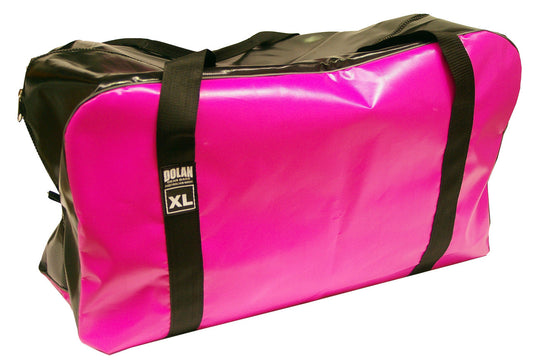 Close-up of the heavy-duty zip on the Dolan Gear Bag Extra Large