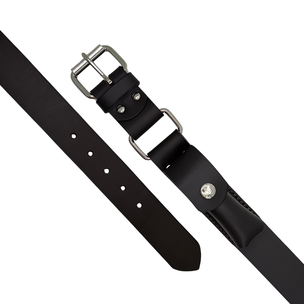 Boss Cocky Stockman Belt BL77DB – side angle showing smooth finish and contrast stitching, buckle and pouch