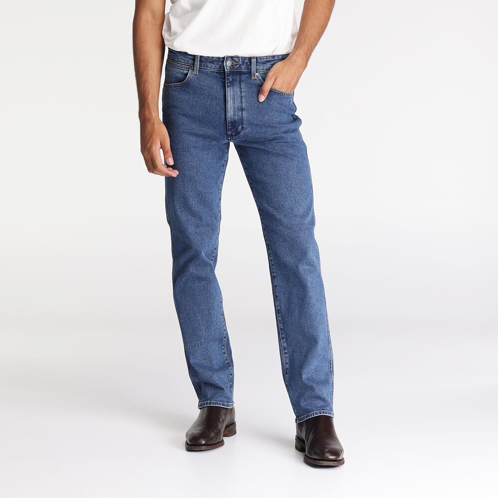 Wrangler Men's Classic Straight Jean - Front view showing straight-leg fit, dark denim wash, button fly, and reinforced belt loops