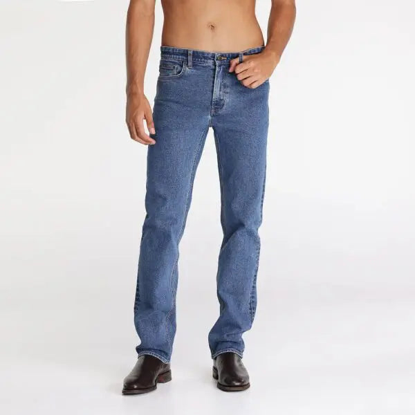 Front view of Riders by Lee men’s classic stretch jeans.