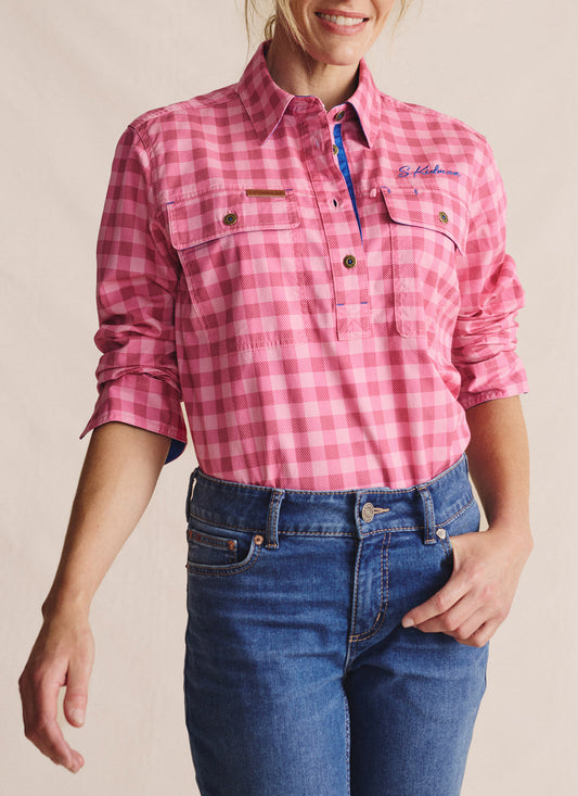 Front view of S.Kidman Camfield Half Placket Work Shirt in pink, showing classic fit and half placket design
