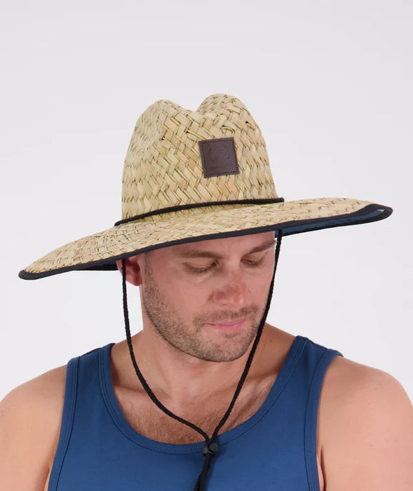 Adjustable chin strap and breathable unisex design of the Swanndri Whangamata Sun Hat for all-day comfort