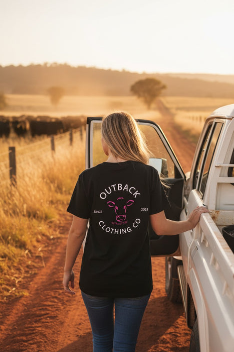 Outback Classic Tee – Black Neon Pink Cow (Women’s)